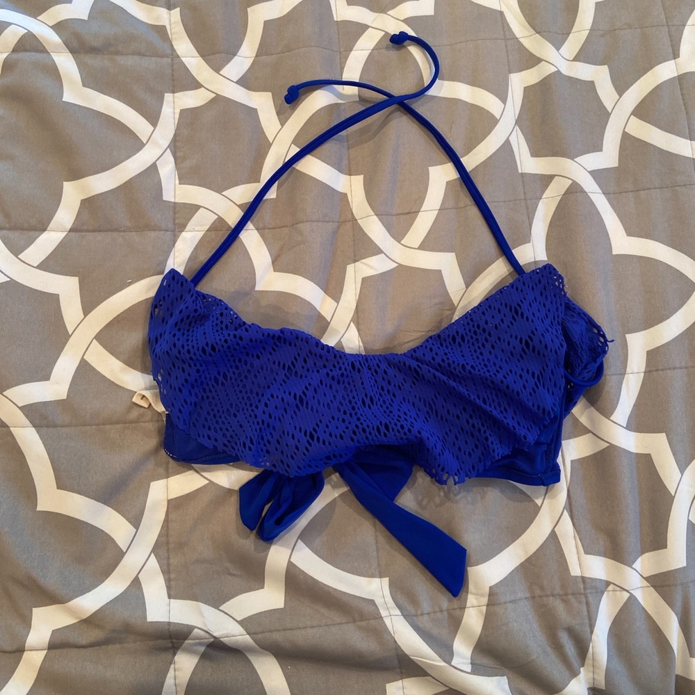 Royal blue pleated bikini top 💙